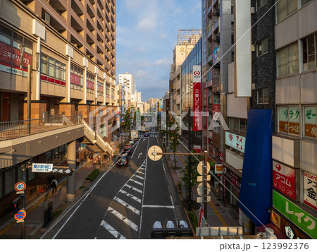 藤沢駅周辺の街並み 藤沢駅周辺の街並み 123992376