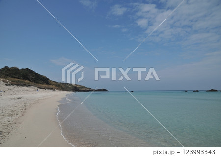 角島　しおかぜコバルトブルービーチ① 123993343
