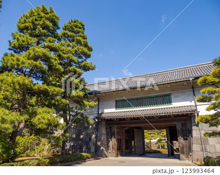 皇居東御苑　平川門 123993464