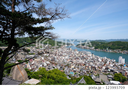 広島県尾道市_千光寺の本堂裏石鎚山付近からの景色11_2024年5月 123993709