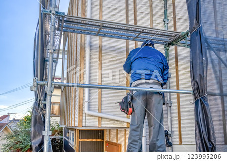 戸建て家屋の外壁修繕工事 外壁リフォーム 戸建て家屋の外壁修繕工事 外壁リフォーム 123995206