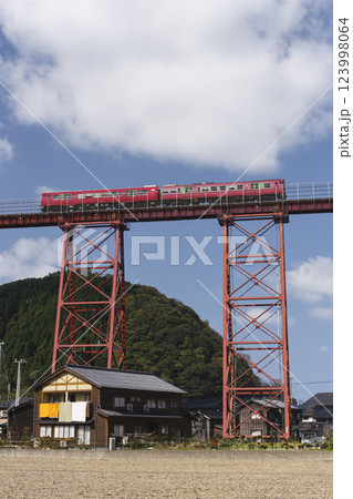 昔の余部鉄橋 昔の余部鉄橋 123998064