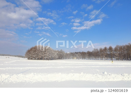 《北海道》冬のモエレ沼公園 モノクロの世界 《北海道》冬のモエレ沼公園 モノクロの世界 124001619