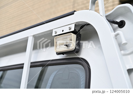 軽トラックの後方作業灯（夜間作業・照明） 124005010