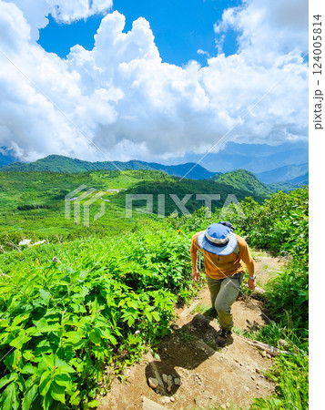 夏の火打山・妙高山登山（天狗の庭～火打山山頂） 124005814