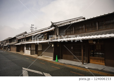 岐阜県美濃市うだつの町並み5 124006153