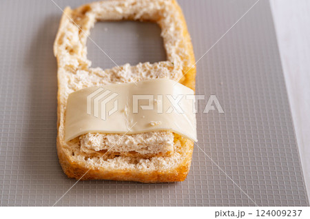 チーズをのせた栃尾揚げ 124009237