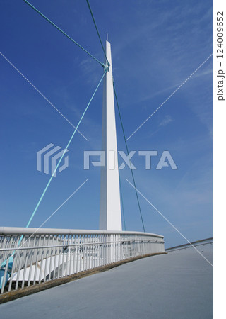 八景島駅歩道橋 八景島駅歩道橋 124009652