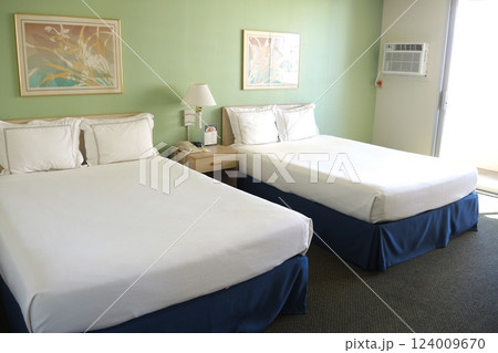 【ハワイ】オアフ島 ワイキキにあるホテルの客室 【ハワイ】オアフ島 ワイキキにあるホテルの客室 124009670