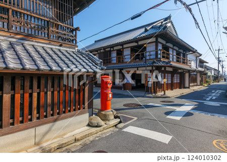 耳成山と藤原宮跡周辺 古代の道八木札の辻 横大路と下ツ道の交差点 2024年3月15日 124010302