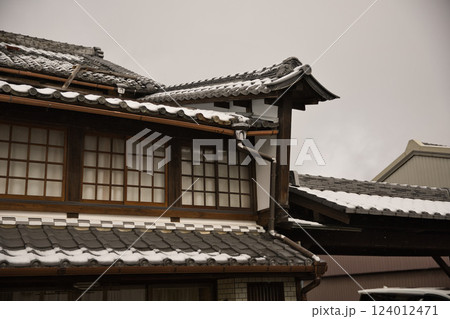 岐阜県うだつの町並み 立派なうだつ15 岐阜県うだつの町並み 立派なうだつ15 124012471