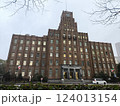 旧市街の古い建物 124013154