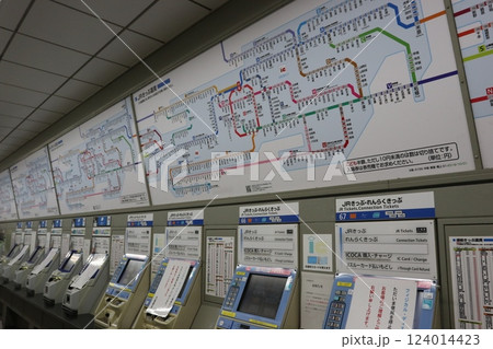 大阪駅の運賃表 大阪駅の運賃表 124014423