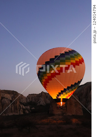 カッパドキアの気球 カッパドキアの気球 124014794
