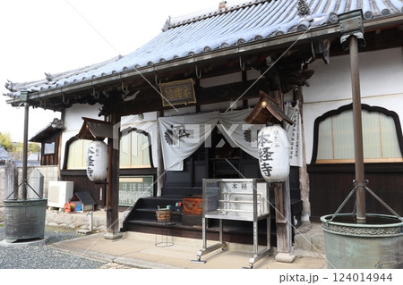 丹波篠山市にある「本経寺」 丹波篠山市にある「本経寺」 124014944