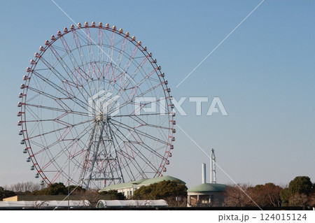 葛西臨海公園の「ダイヤと花の大観覧車」 124015124