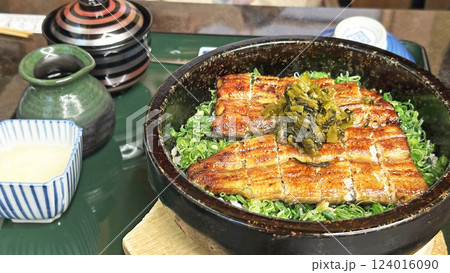 飲食店のメニュー（鰻のひつまぶし） 124016090