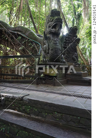 Statue at Ubud Monkey Forest - a sanctuary which is home to three Hindu temples Padangtegal, Ubud, Bali, Indonesia Statue at Ubud Monkey Forest - a sanctuary which is home to three Hindu temples Padangtegal, Ubud, Bali, Indonesia 124019141