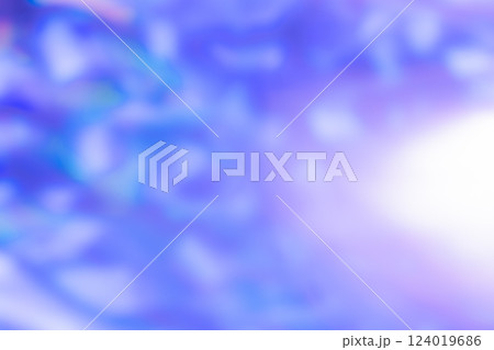 パープルカラー系動きのあるイメージ　(写真素材) 124019686
