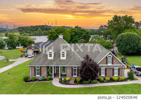 Residential neighborhood in Kingston, Tennessee with suburban houses. Development of US premium housing 124020646