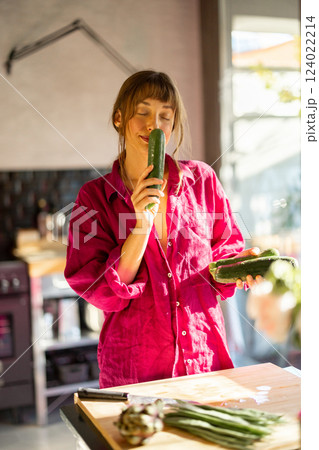 Mindful cooking moment 124022214
