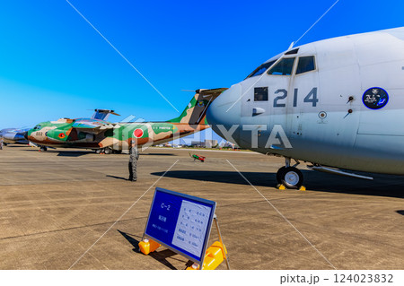埼玉県 入間市 航空自衛隊入間基地で開催された 入間航空祭 埼玉県 入間市 航空自衛隊入間基地で開催された 入間航空祭 124023832