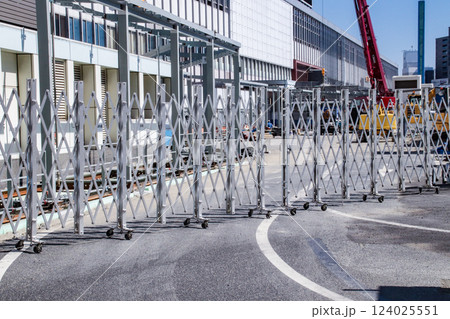 工事用・蛇腹フェンス(伸縮フェンス) 工事用・蛇腹フェンス(伸縮フェンス) 124025551