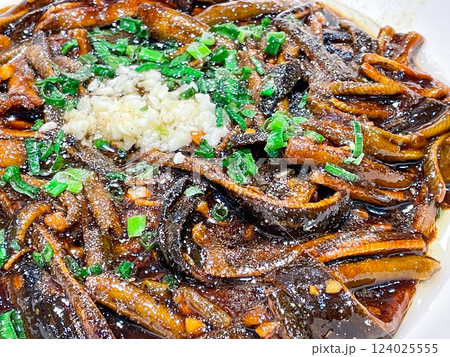 中国上海料理 响油鳝丝(タウナギの醤油煮込み) 中国上海料理 响油鳝丝(タウナギの醤油煮込み) 124025555