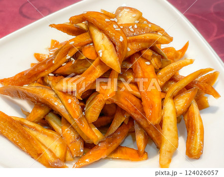 中国料理の前菜 酱萝卜条(大根の醤油漬け) 中国料理の前菜 酱萝卜条(大根の醤油漬け) 124026057