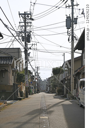 金沢城下町 彦三町の町並み 124026210