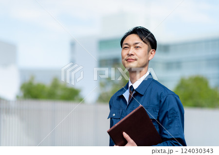 従業員 従業員 124030343