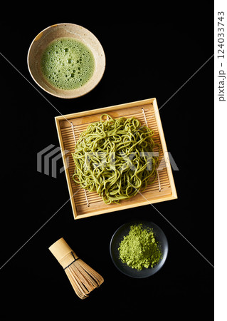 せいろに盛った茶そば せいろに盛った茶そば 124033743