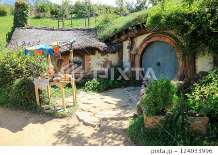 ホビット村の風景 ホビット村の風景 124033996