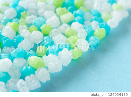 寒色系の金平糖　和菓子 124034150
