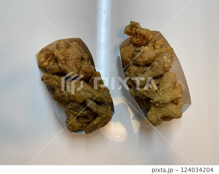 Fried Chicken and Soy Sauce Chicken Fried Chicken and Soy Sauce Chicken 124034204