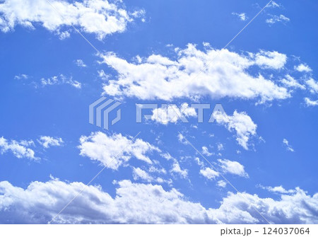青空と雲イメージ 124037064