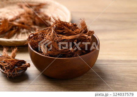 Dried Bombax ceiba flower stamen (red cotton flower), Food ingredient in Northern Thai food Dried Bombax ceiba flower stamen (red cotton flower), Food ingredient in Northern Thai food 124037579
