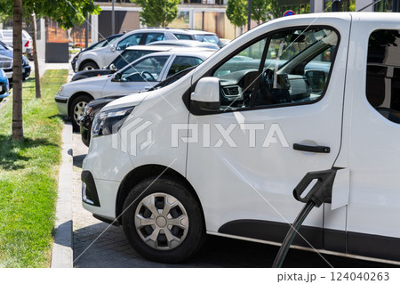 Electric delivery van with electric vehicles charging station Electric delivery van with electric vehicles charging station 124040263