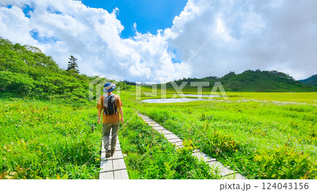 夏の火打山・妙高山登山（天狗の庭） 124043156