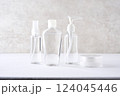 無地のコスメボトル 124045446