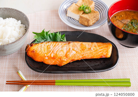 焼魚 鮭 焼魚 鮭 124050800