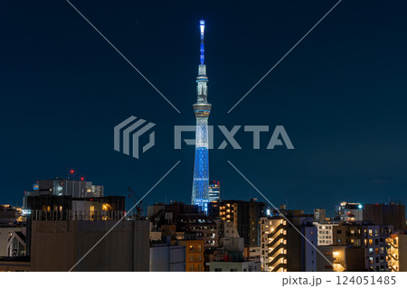MLB限定カラーのスカイツリーと東京の夜景 MLB限定カラーのスカイツリーと東京の夜景 124051485