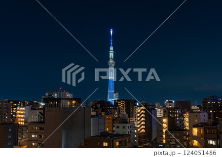 MLB限定カラーのスカイツリーと東京の夜景 MLB限定カラーのスカイツリーと東京の夜景 124051486