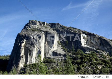 View of nature landscape at Yosemite National Park in the winter,USA. View of nature landscape at Yosemite National Park in the winter,USA. 124052016