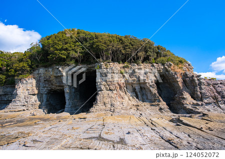 和歌山県白浜町 鳥毛洞窟 124052072
