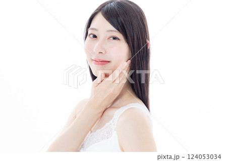 若い女性の美容イメージ 若い女性の美容イメージ 124053034