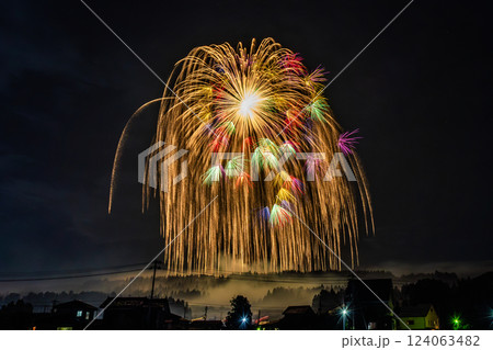 新潟 片貝まつり奉納大煙火　正四尺玉 124063482