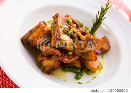 Tasty rabbit meat with garlic 124068209