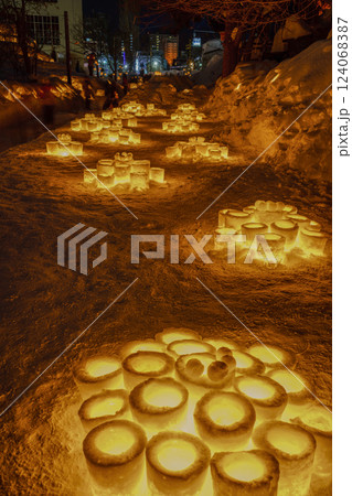 北海道小樽市　「雪あかりの路」2025手宮線会場（旧国鉄手宮線跡地）【燈火】 124068387