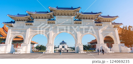 The main gate of Chiang Kai Shek Memorial Hall or Hall Freedom Square in Taipei City, Taiwan. Popular landmark and attractions. Translation: Liberty square The main gate of Chiang Kai Shek Memorial Hall or Hall Freedom Square in Taipei City, Taiwan. Popular landmark and attractions. Translation: Liberty square 124069235